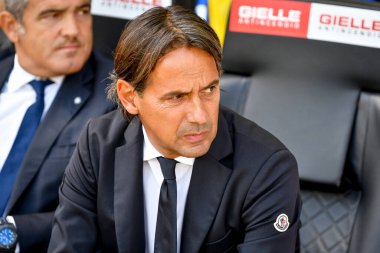 İtalya futbol takımı Serie A maçında teknik direktör Simone Inzaghi 'nin portresi Udinese Calcio vs Inter - FC Internazionale at the Friuli - Dacia Arena stadyumu, Udine, İtalya, 18 Eylül 2022