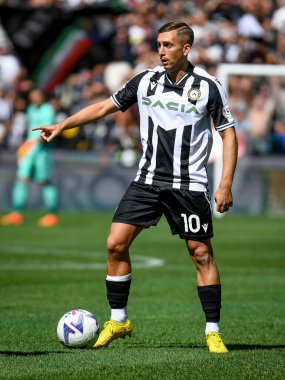 Udinese 'nin Gerard Deulofeu portresi İtalya futbol takımı Serie A maçında Udinese Calcio - FC Internazionale at the Friuli - Dacia Arena stadyumu, Udine, İtalya, 18 Eylül 2022
