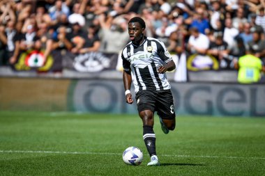 Udinese 'nin Jean-Victor Makengo portresi İtalyan futbolu serisi A maçında Udinese Calcio' ya karşı Inter - FC Internazionale at the Friuli - Dacia Arena stadyumu, Udine, İtalya, 18 Eylül 2022