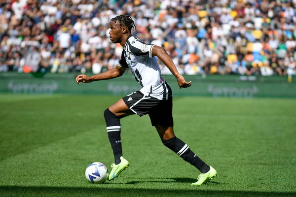 Udinese Destiny Iyenoma Retrato Udogie Acción Durante Partido Fútbol Italiano — Foto de Stock