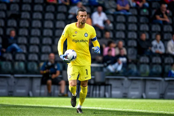 Inter 'in Samir Handanoviç portresi İtalyan futbolu Serie A maçı sırasında Udinese Calcio - FC Internazionale at the Friuli - Dacia Arena stadyumu, Udine, İtalya, 18 Eylül 2022 - Fotoğraf: Ettore Griffon