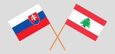 Lübnan ve Slovakya 'nın çapraz bayrakları