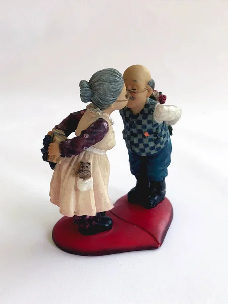 Old Romantic Couple Kissing — Stock Photo, Image