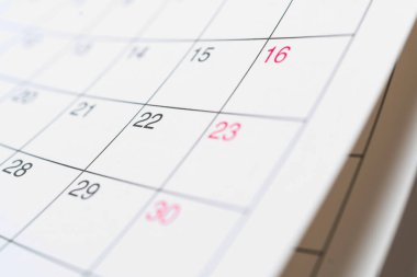 Masa takviminde boş hafta içi ve hafta sonu günleri.