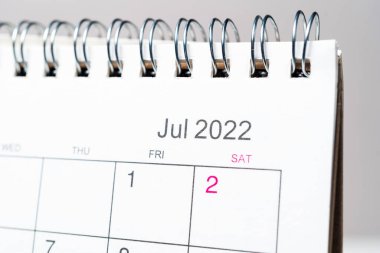 Temmuz 2022 masa takviminde yakın çekim.