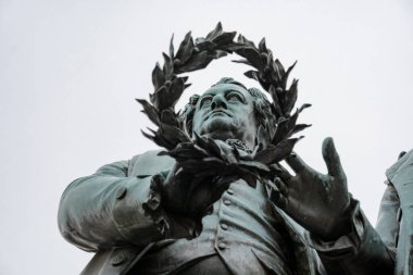 Weimar, Almanya 'da ünlü Alman şair Goethe ve Schiller' in anıtı.