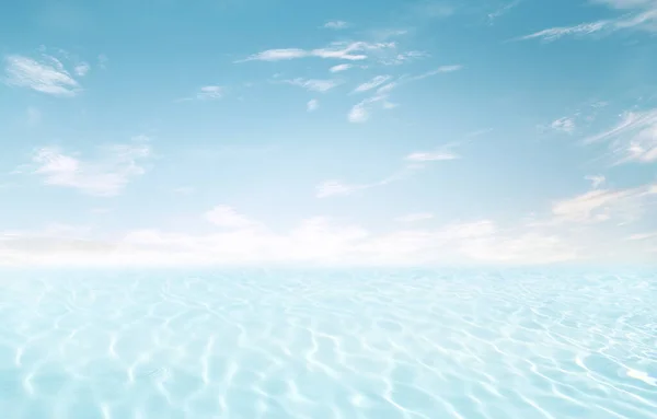 Seascape Com Céu Azul Brilhante — Fotografia de Stock