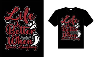 Klasik tipografi tişörtü dizaynına gülünce hayat daha güzel oluyor.