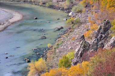 Menderes Nehri manzara altın sonbahar 
