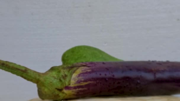 Ein Großer Grüner Chajote Der Als Gemüse Verwendet Werden Kann — Stockvideo