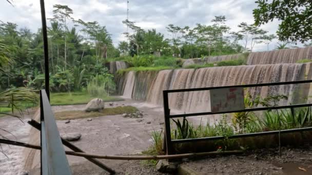 View Waterfall Whose Water Cloudy Because Carries Mud Volcanic Ash — Stock Video