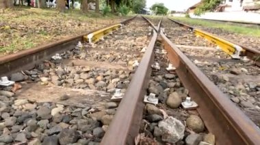 El ile işletilen eski demiryolu hatlarını taşımak için bir araç, Ambarawa, Central Java 'daki Endonezya demiryolu müzesinin bir koleksiyonu.