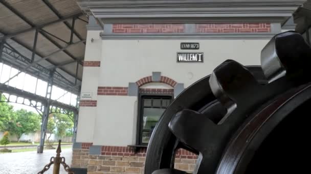 Gear Wheel Ancient Train Which Collection Year Old Raja Willem — Stockvideo
