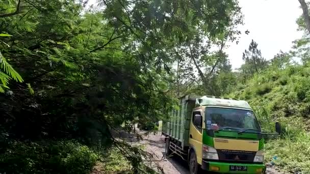 Magelang Indonesia August 2022 Convoy Trucks Transporting Sand Stones Volcanic — Stockvideo