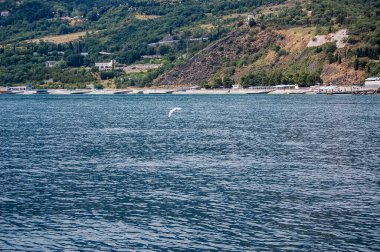 deniz suyu ve gökyüzü yapısı