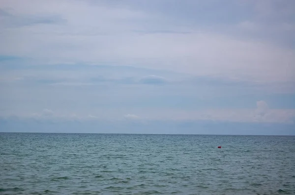 海の水と空の景観構成 — ストック写真