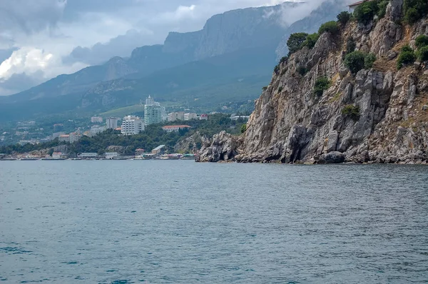 deniz suyu ve gökyüzü yapısı