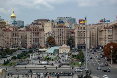 şehir inşa modern mimari kompozisyonu