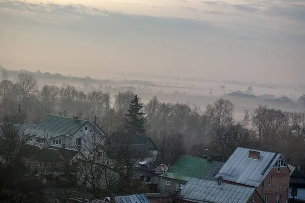 Nebliger Morgen Der Nähe Der Flusslandschaft — Stockfoto