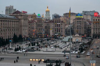 Kyiv merkez kare binaları peyzaj bileşimi