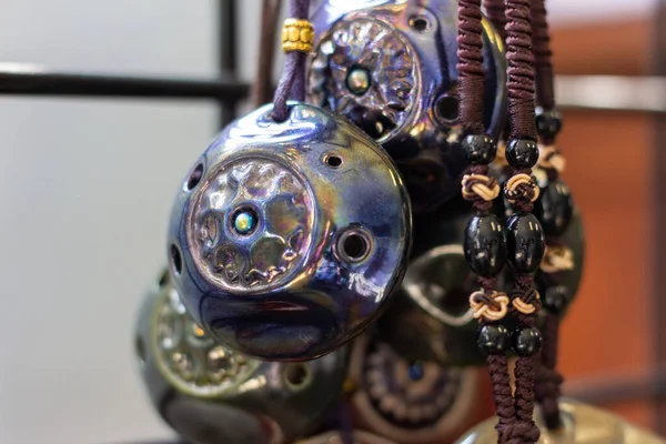 Pendant necklace ocarina in luster