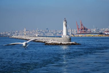 Kadıköy kırma suyu ve deniz feneri - İstanbul