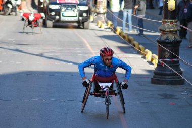 17-Kasım-2013 İstanbul-Türkiye: İstanbul 'da Vodafone 35. İstanbul Maratonu