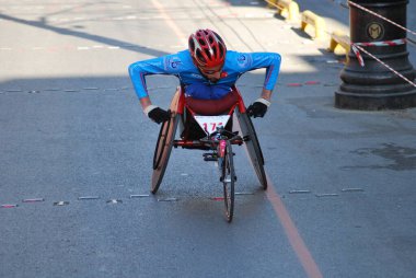17-Kasım-2013 İstanbul-Türkiye: İstanbul 'da Vodafone 35. İstanbul Maratonu