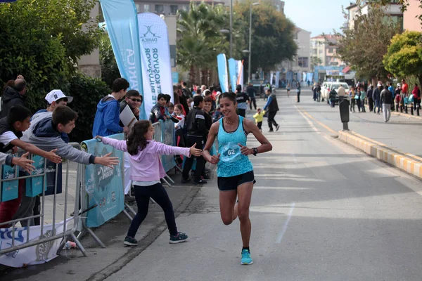2017 Darica Turkey 6Th International Darica Half Marathon 2017 — стокове фото