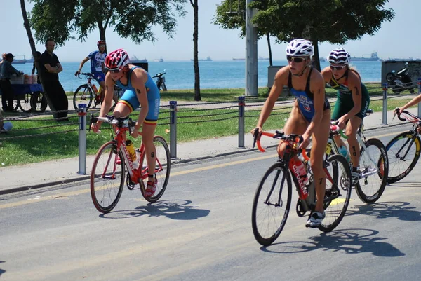 3-8-2013 İstanbul-Türkiye: Triatlon İstanbul Avrupa Kupası 2013