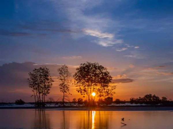 Schoonheid Van Zonsondergang Indonesië — Stockfoto