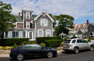 Wareham, Massachusetts, 22.07.2019. Başlangıç, Şahinler Körfezi 'ndeki tipik Viktorya dönemi evleri.