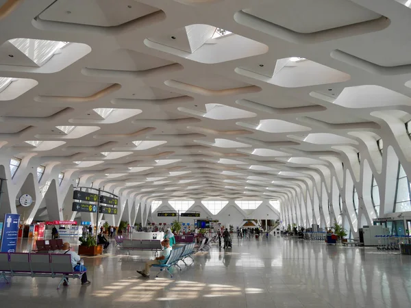 Marrakech, Morocco, 28.10.2021. Departure hall at Menara airport, E2A architecture. — Stock fotografie