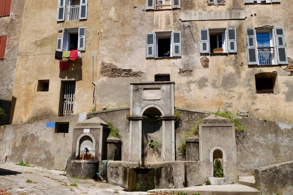 Fountain in Stazzona, a dreamy mountain village nestled in the mountains of Castagniccia. Corsica, France. — ストック写真