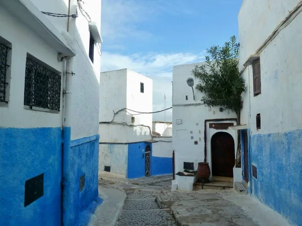 Medina Sprzedaż Sąsiednie Miasto Rabatu Słynie Niebieskich Budynków Wysokiej Jakości — Zdjęcie stockowe