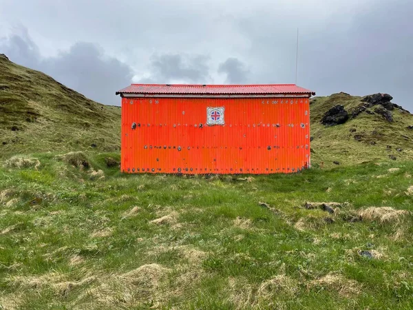 Stacja Ratownicza Czarnej Plaży Dritvik Półwyspie Snaefellsnes Islandii Wysokiej Jakości — Zdjęcie stockowe