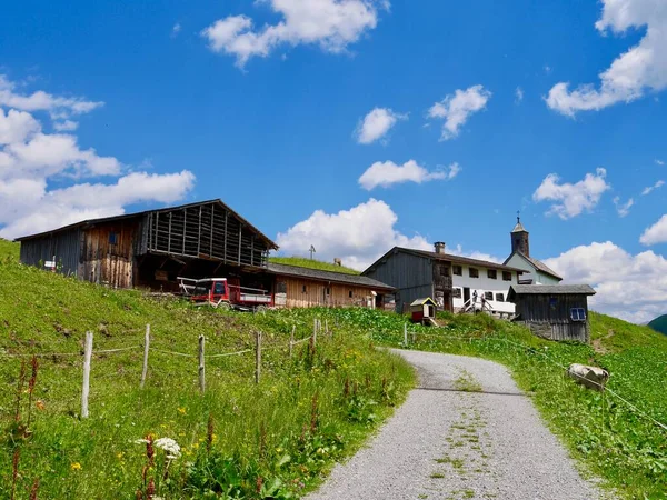 Panoramisch Uitzicht Het Oude Walser Dorp Buerstegg Oostenrijkse Alpen Lech — Stockfoto