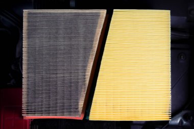 Araba için temiz ve kirli kabin hava filtresi. Yeni ve kullanılmış filtre. Bir hava filtresi, otomatik yedek parça..