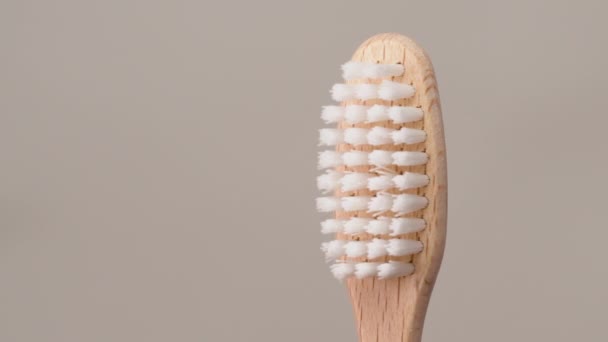 Escova Dentes Madeira Escova Recycable Para Cuidados Dentários Equipamento Ecológico — Vídeo de Stock