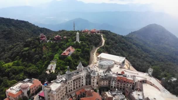고품질의 로열티 베트남의 목적지인 힐스의 꼭대기에 성들의 — 비디오