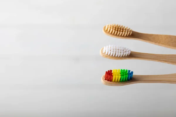 Toothbrushes Oral Care Dental Care Composition Bamboo Toothbrushes Light Background — Stock Photo, Image