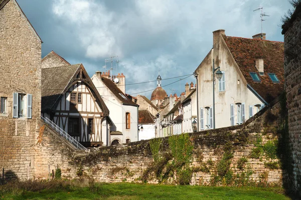 Τυπικά Σπίτια Του Χωριού Beaune Στην Περιοχή Της Βουργουνδίας Γαλλία — Φωτογραφία Αρχείου