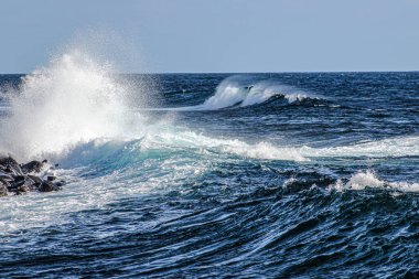 Özgürlüğün ve vahşiliğin okyanusa düşüşü