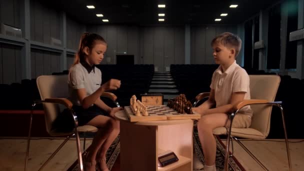 Sportschachwettbewerb Unter Schülern Filmkunst — Stockvideo