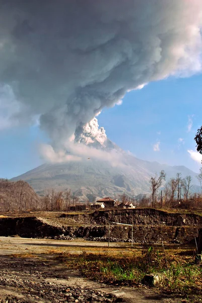 Vue Quand Mont Merapi Yogyakarta Éclate 2010 — Photo