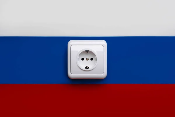 Bandiera Nazionale Della Russia Con Presa Corrente Elettrica Concetto Restrizioni — Foto Stock