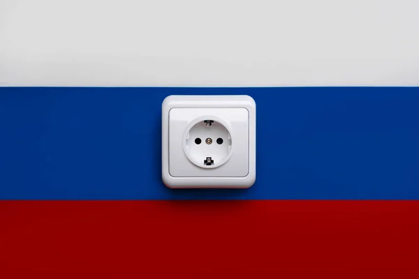 Bandera Nacional Rusia Con Toma Corriente Enchufe Concepto Restricciones Eléctricas —  Fotos de Stock