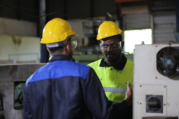 Yrkesmän Ingenjör Arbetare Kompetens Kvalitet Underhåll Utbildning Industri Fabriksarbetare Lager — Stockfoto