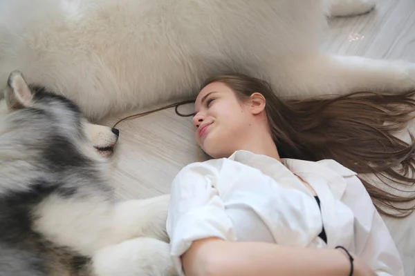 Girl Her Dog — Stock Photo, Image