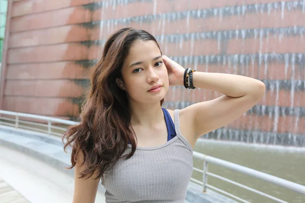 Young Attractive Woman Portrait Outdoor — 图库照片